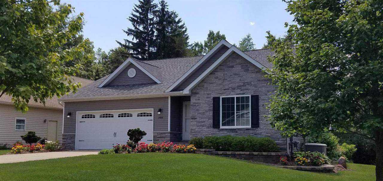 9984 Whispering Woods Dr - Photo 1