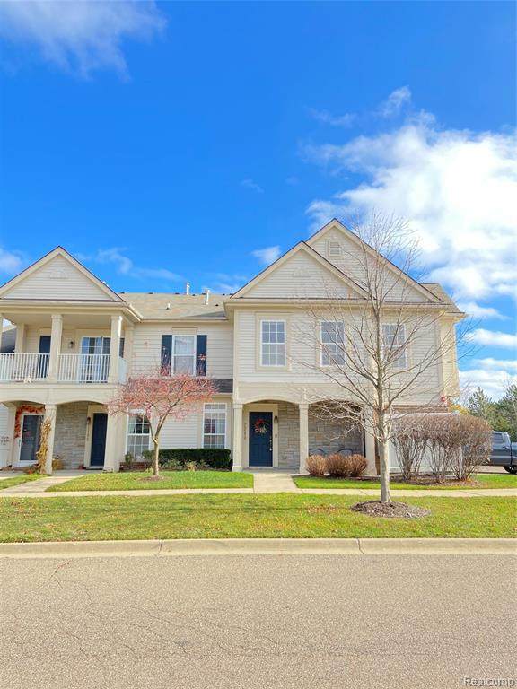 2210 Trailway Crt - Photo 1