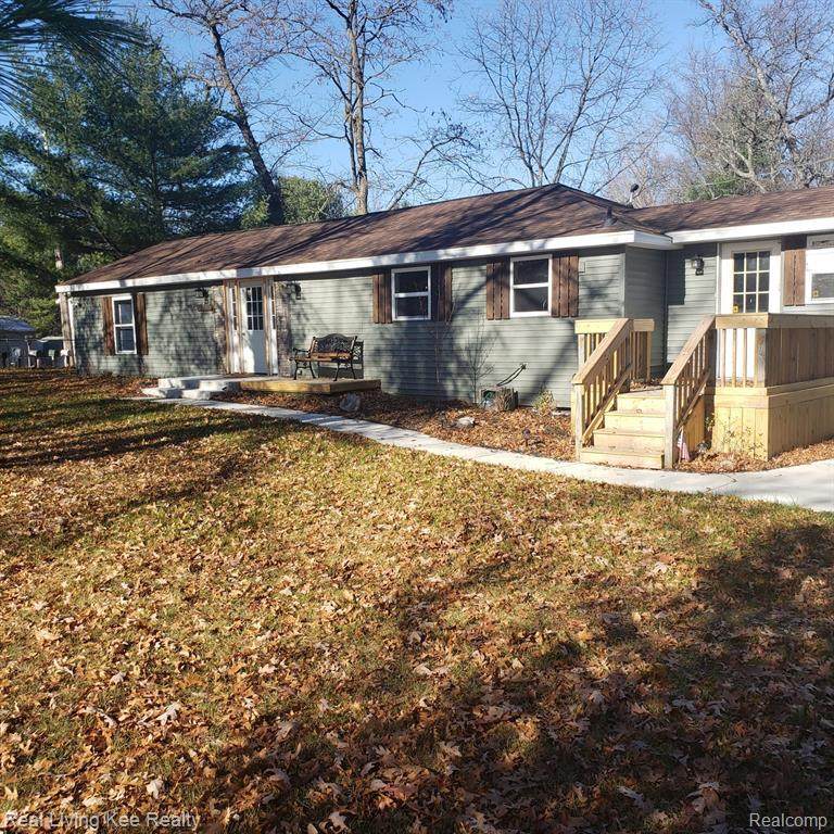 2050 Lake St - Photo 1