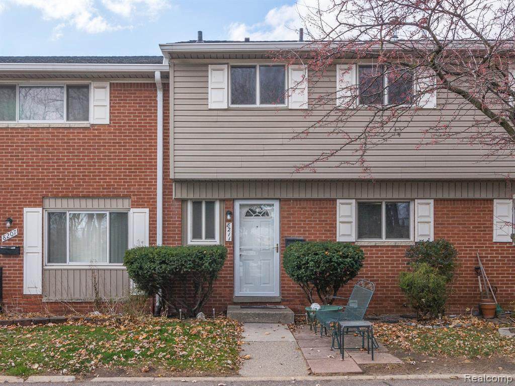 8211 Bristol St - Photo 1