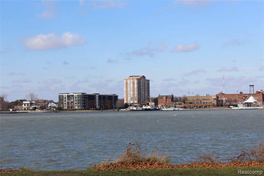 250 Harbortown Dr - Photo 1