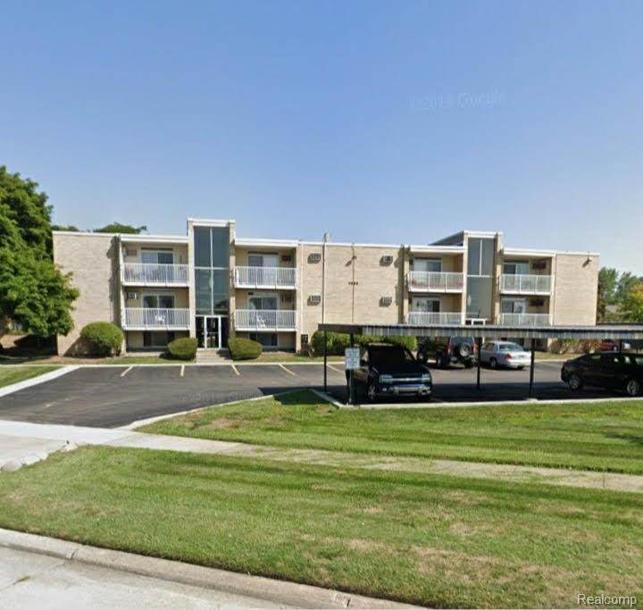 4905 Crooks - Unit B1 - Photo 1