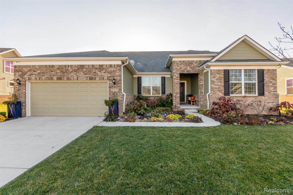 27575 Montague Dr - Photo 1