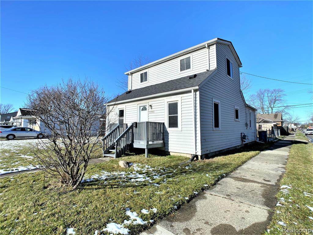 13995 Hendricks Ave - Photo 1