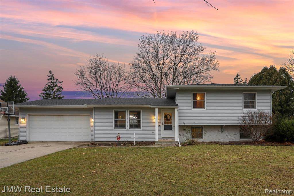 288 Franconian Dr - Photo 1
