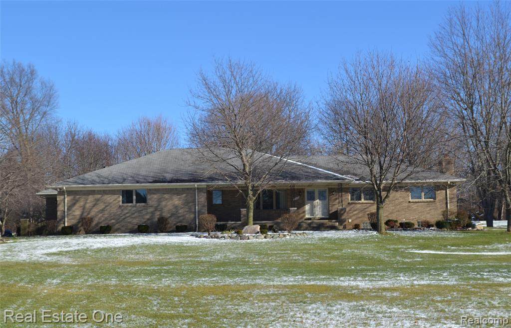 9938 Oak Pointe Ln - Photo 1