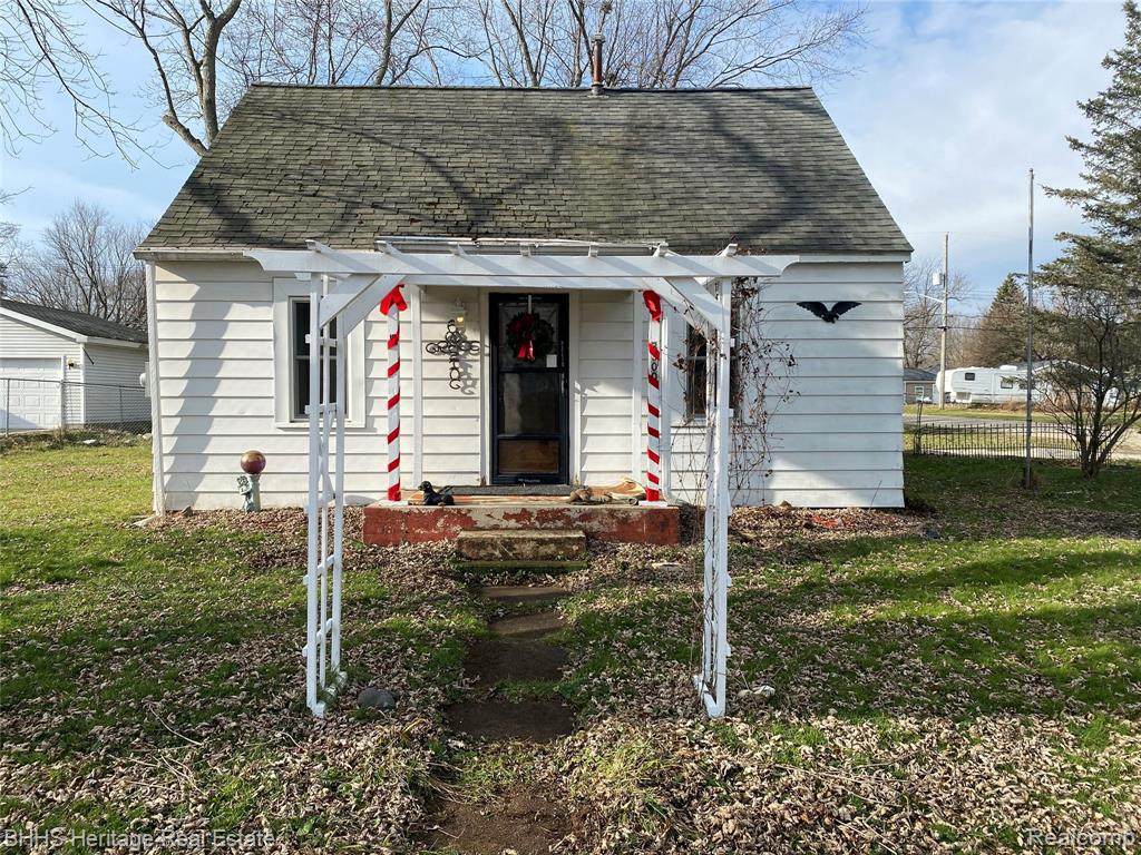 3300 Ingham St - Photo 1
