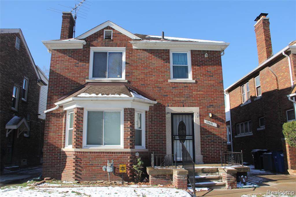 17571 Wisconsin St - Photo 1