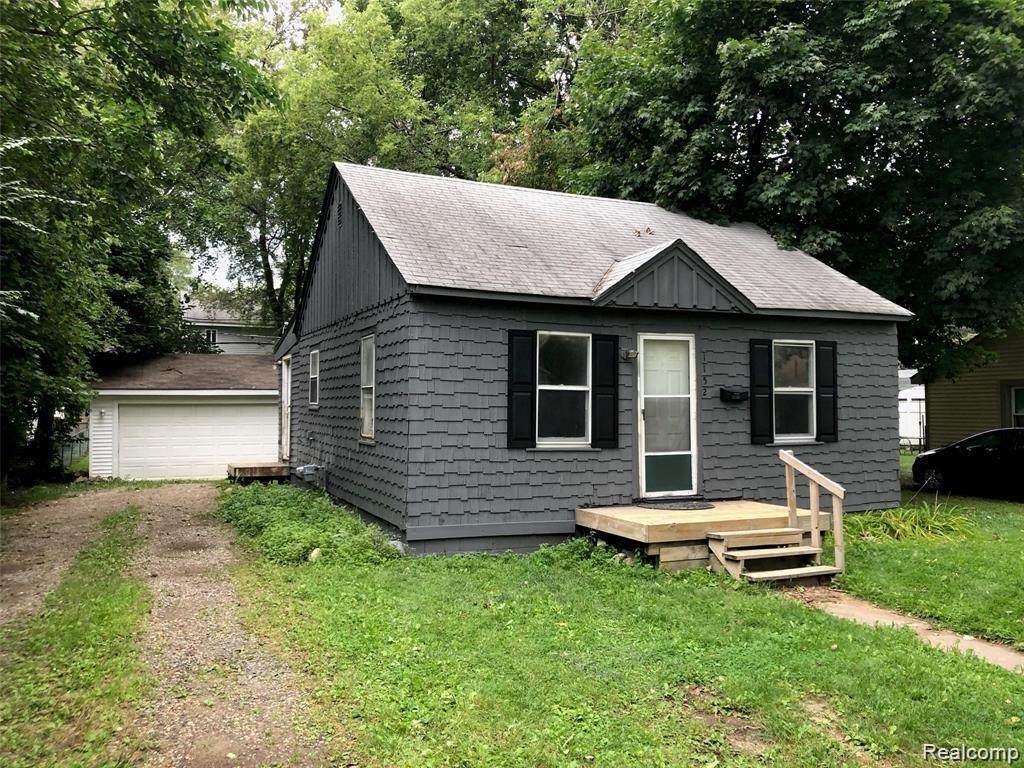 1152 Boston Ave - Photo 1