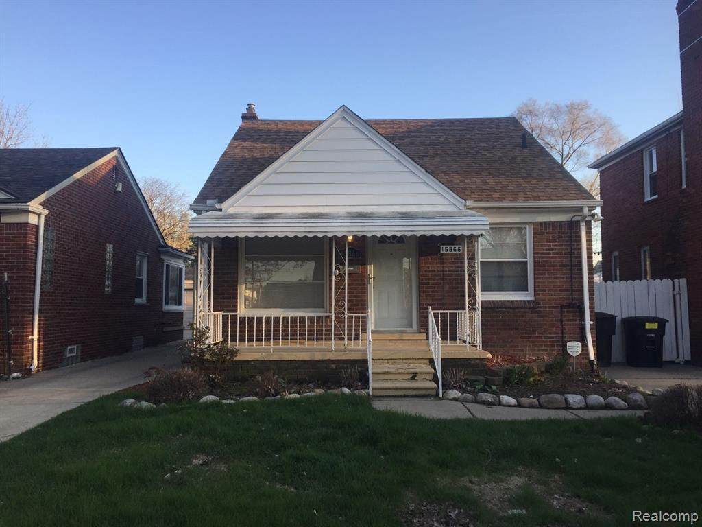 15866 Carlisle St - Photo 1