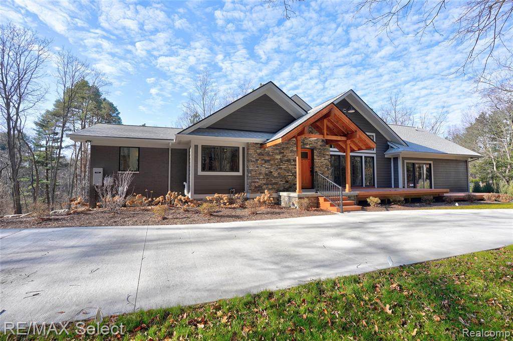 5755 Cider Mill Dr - Photo 1