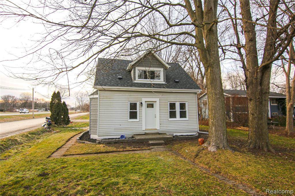 37805 Winkler St - Photo 1