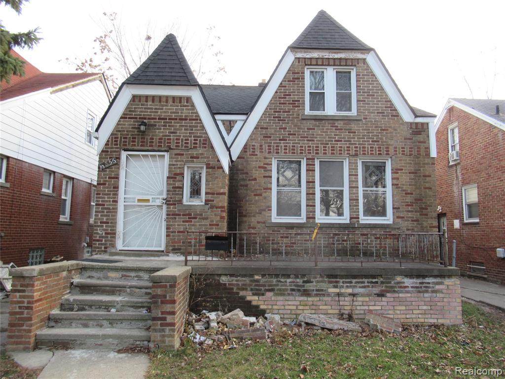 15856 Evanston St - Photo 1
