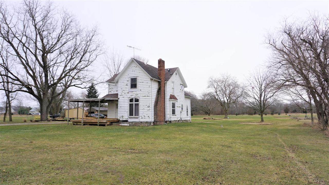 12302 Roepke Rd - Photo 1