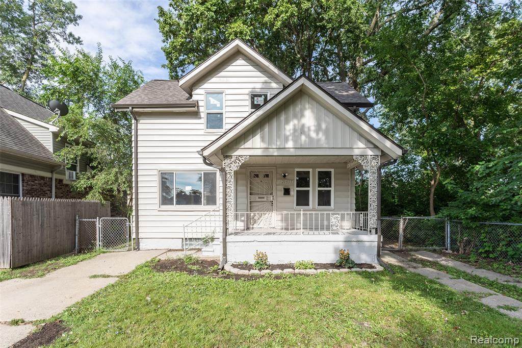 21051 Woodside Ave - Photo 1