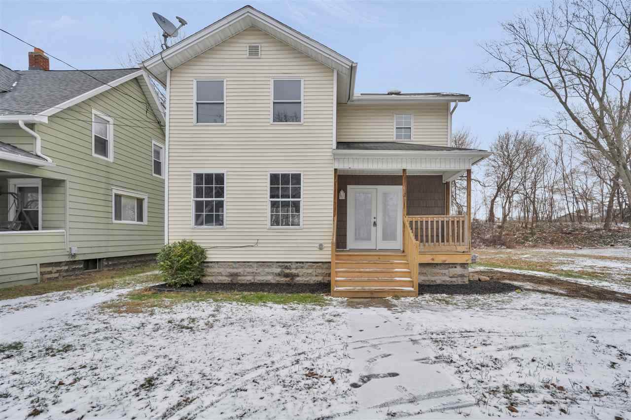 127 Forbes - Photo 1