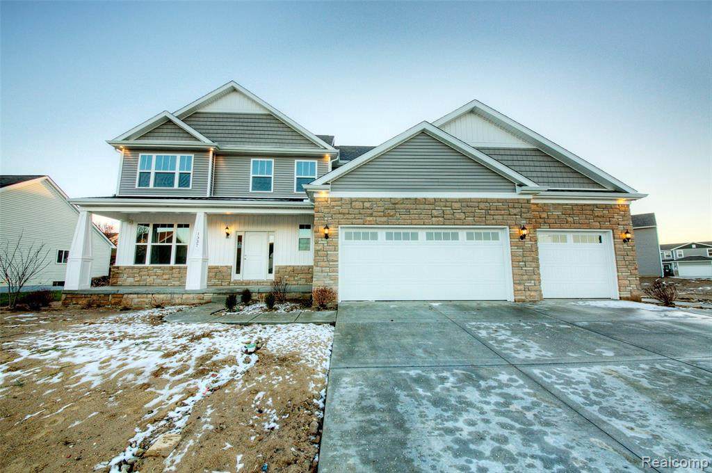 363 Trestle Dr - Photo 1