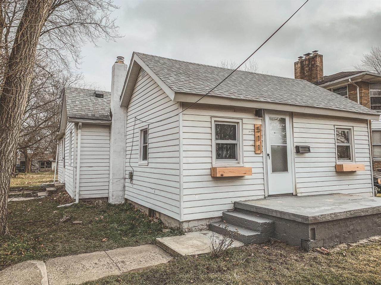 511 2ND AVE - Photo 1