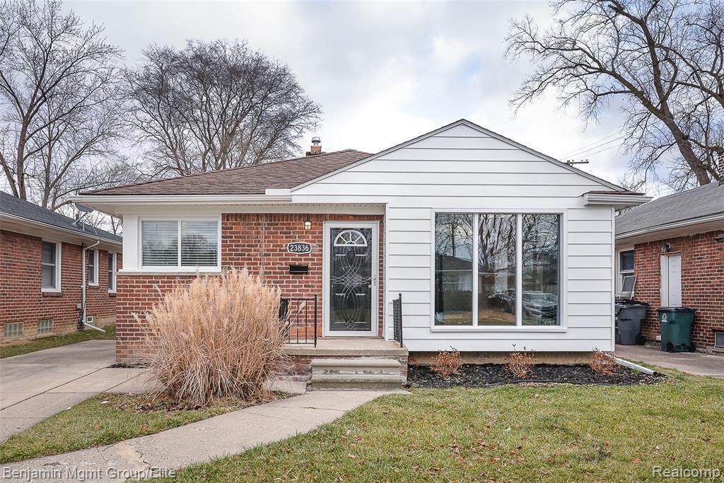 23836 Moritz St - Photo 1