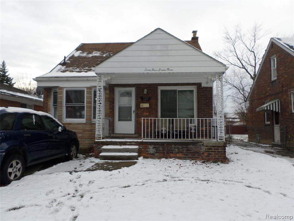 6483 Memorial Ave - Photo 1