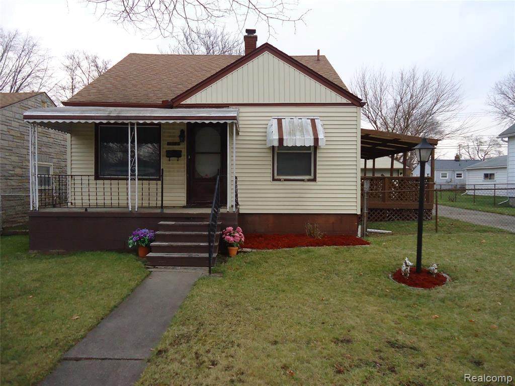 1597 Goulson Ave - Photo 1