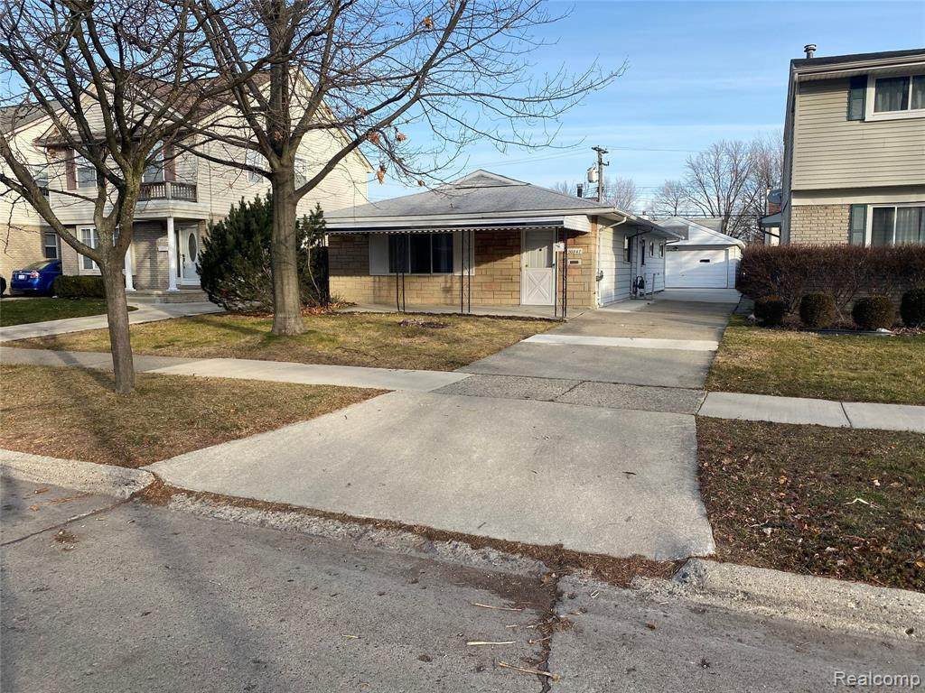 20847 Beaufait St - Photo 1
