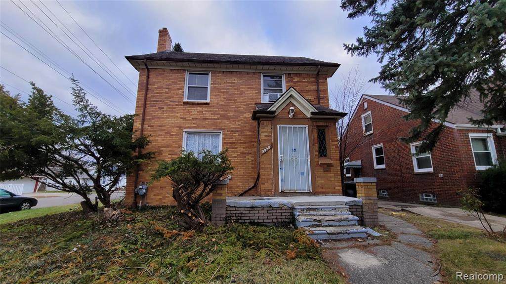8958 Whitcomb St - Photo 1