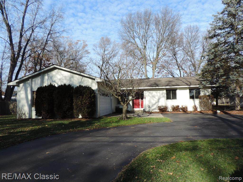 840 Oakley Park Rd - Photo 1