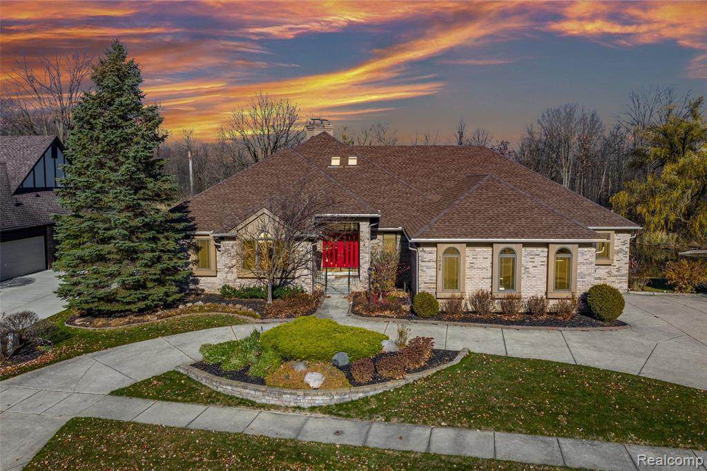 1026 Elmsmere Dr - Photo 1