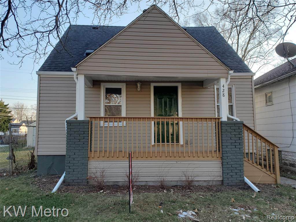 428 E Hayes Ave - Photo 1