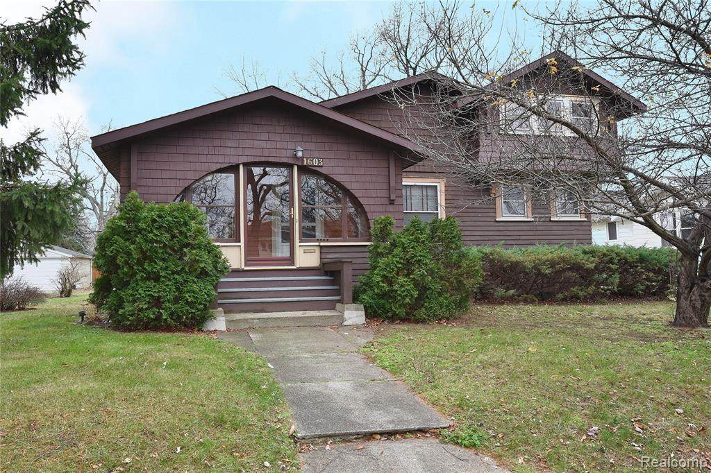 1603 Washington Ave E - Photo 1