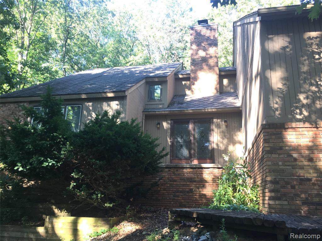 8280 Ashwood Way - Photo 1