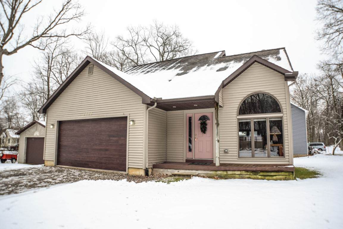 3435 Carlton Blvd - Photo 1