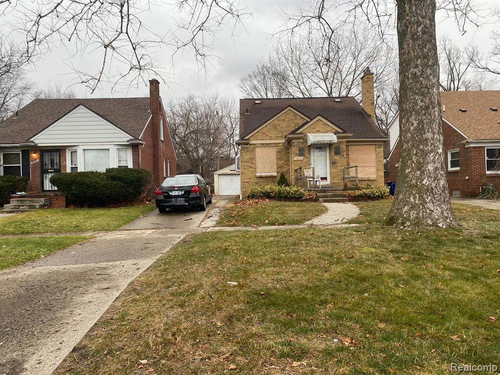 19360 Murray Hill St - Photo 1