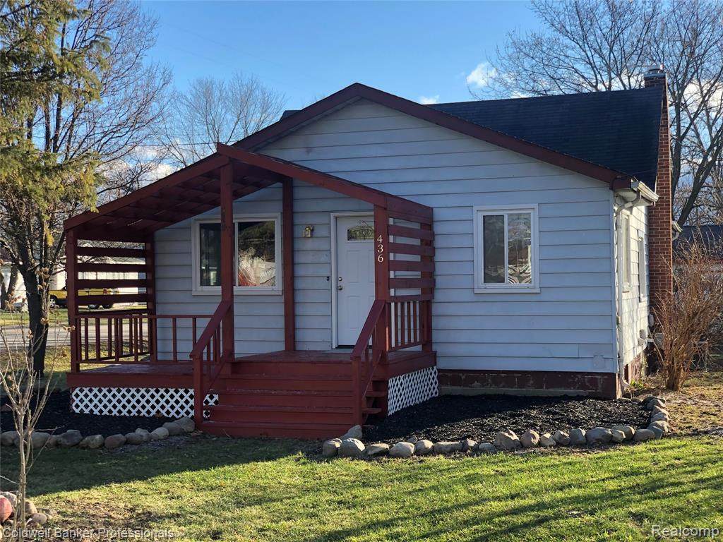 436 Elm St - Photo 1