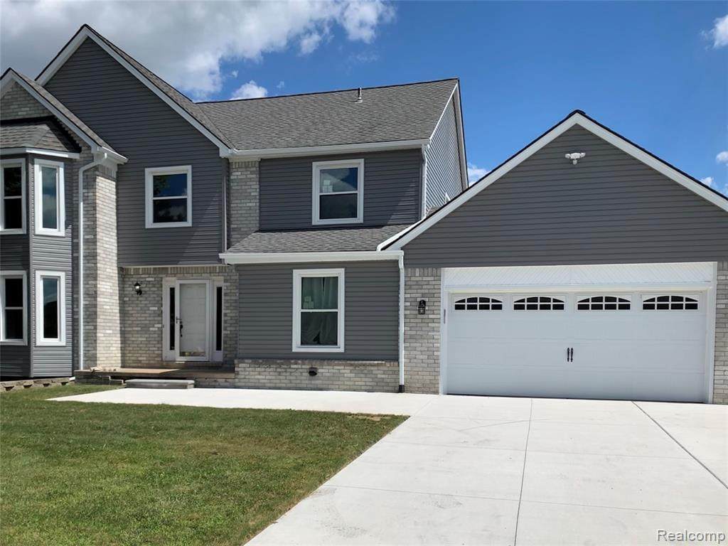 41752 Pond View Dr - Photo 1
