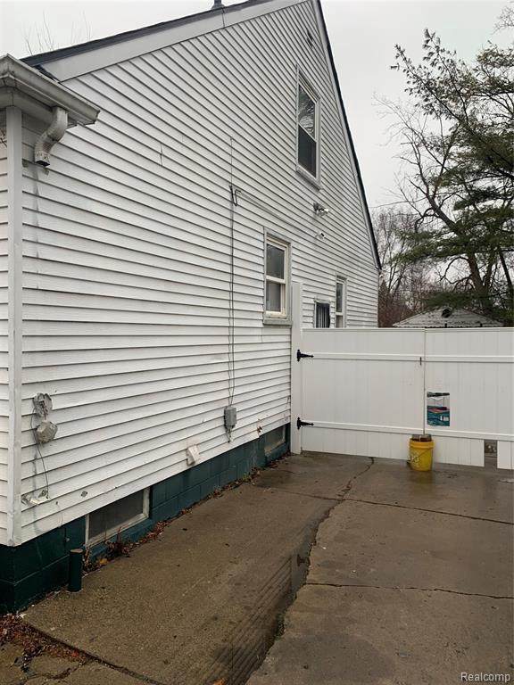 6402 Penrod St - Photo 1