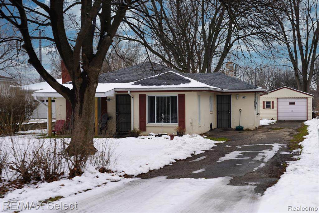 1107 Mandeville St - Photo 1