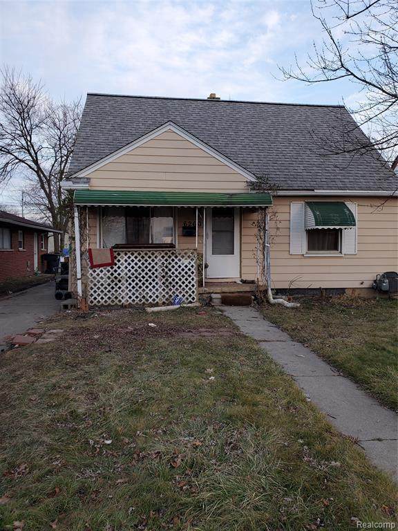 6260 Evergreen Ave - Photo 1