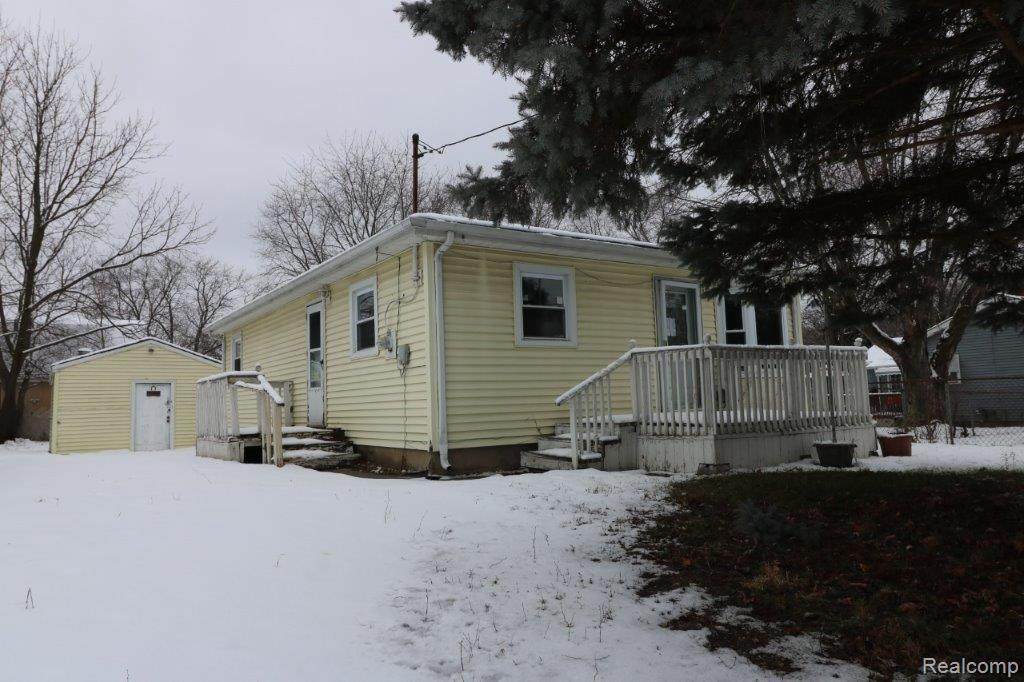 1030 Meida St - Photo 1
