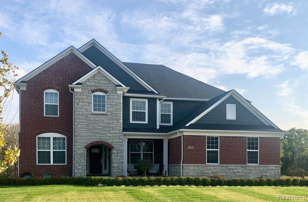 7519 Hardwood Cir - Photo 1