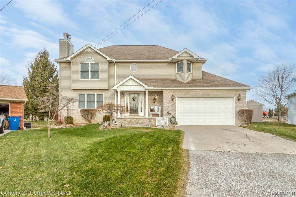 29752 Pointe Dr - Photo 1