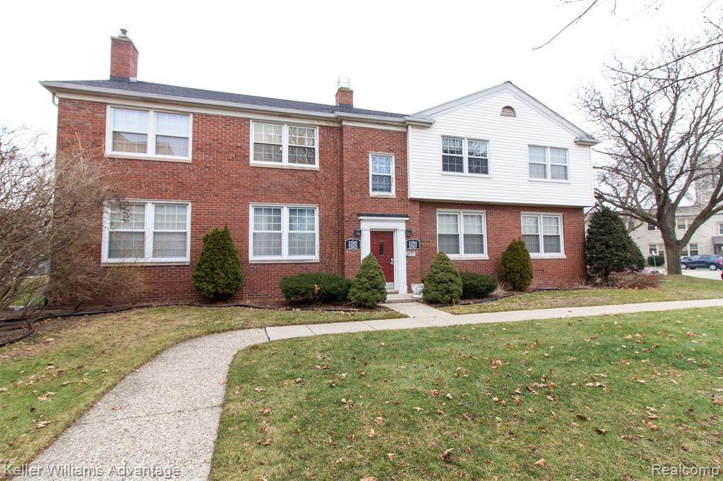 21915 Snow Ave - Photo 1