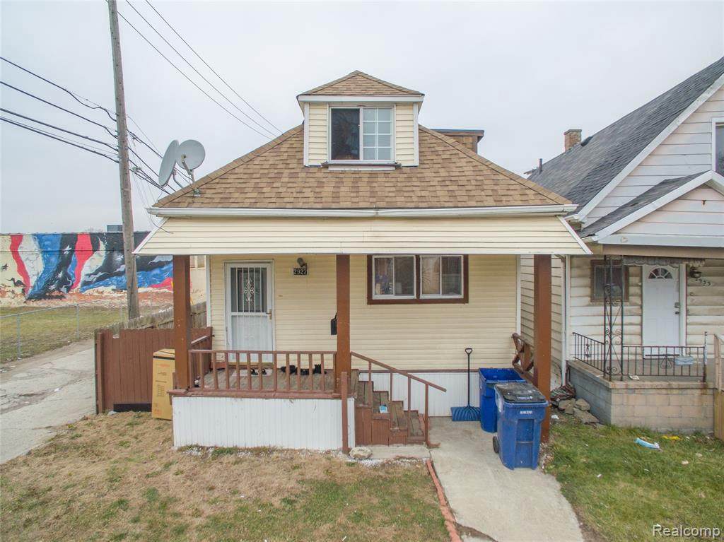 2927 Dan St - Photo 1