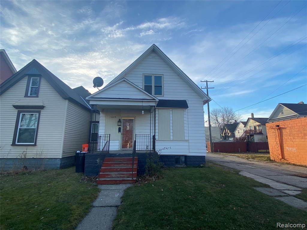 1629 24TH ST - Photo 1