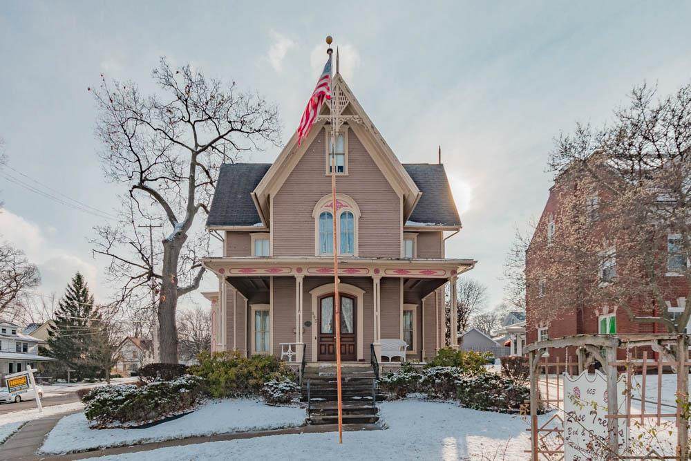 603 Michigan Ave - Photo 1