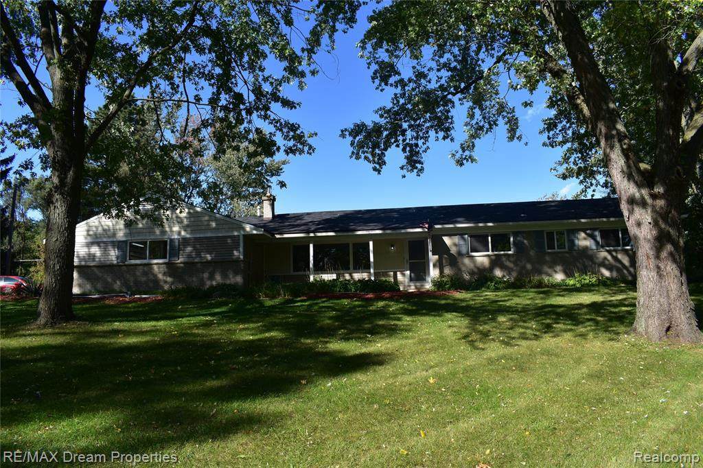 2073 Buno Rd - Photo 1