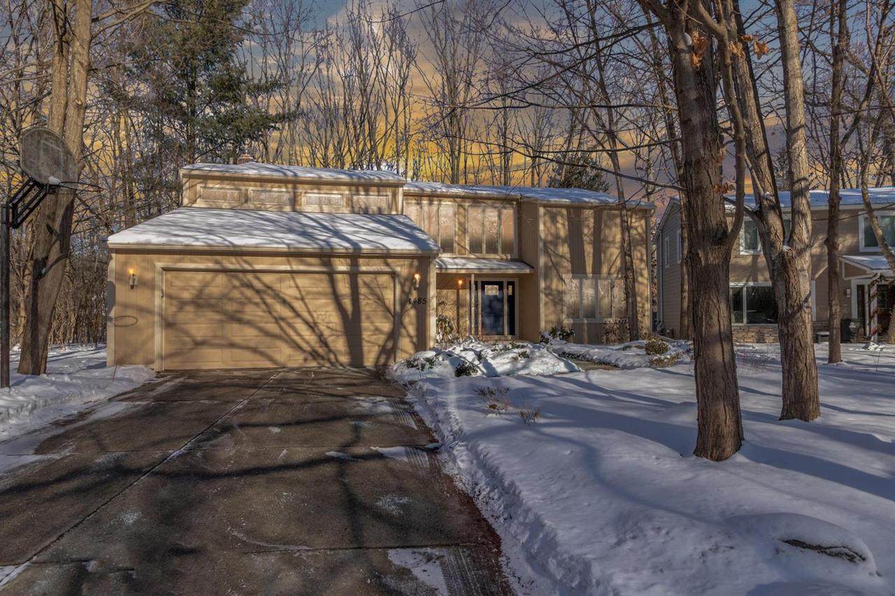1485 Folkstone Ct - Photo 1