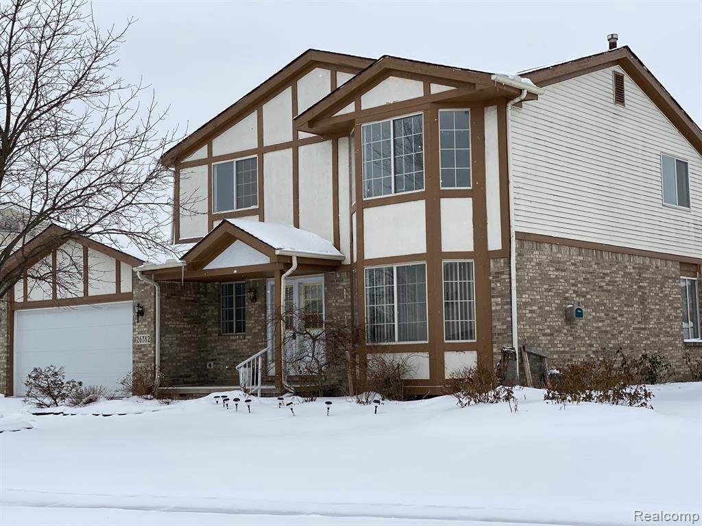 26782 Park Ln - Photo 1