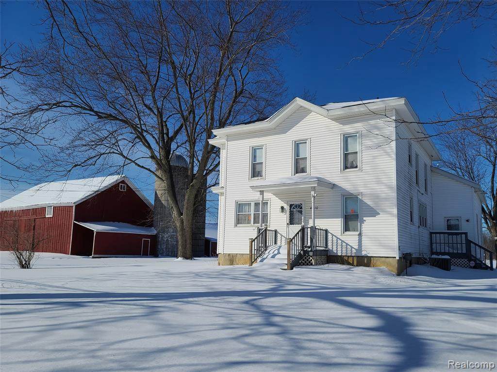 4210 Genesee S - Photo 1